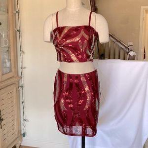 Sequin crop top and mini skirt set, maroon/gold, Sz L